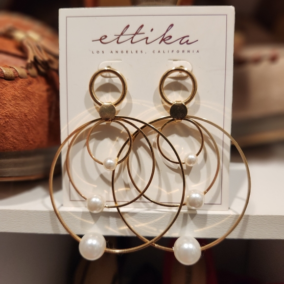 Earrings with pearls - Picture 1 of 1